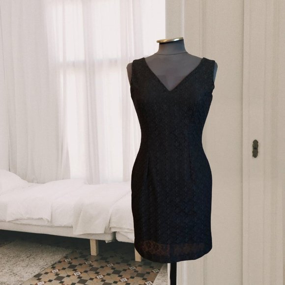 1980s Jacob Black Cocktail Lace Dress, Size 4 - Picture 2 of 11